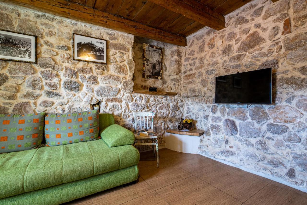 Parona Holiday Home Врбник Екстер'єр фото